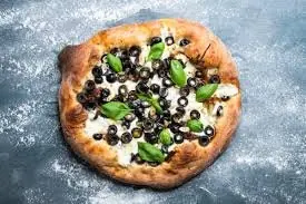 Black and White Pizza