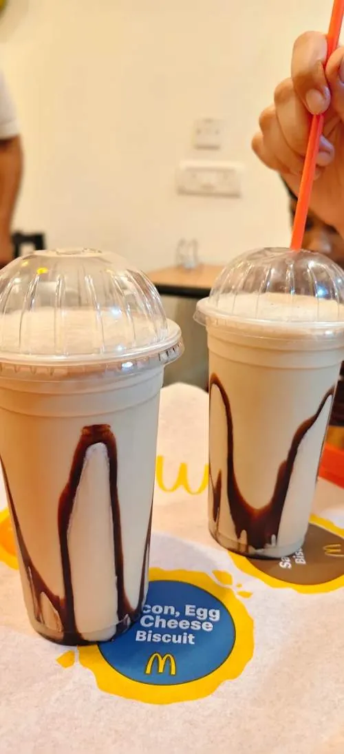 Cold coffee shakes posted by Tejbir Singh